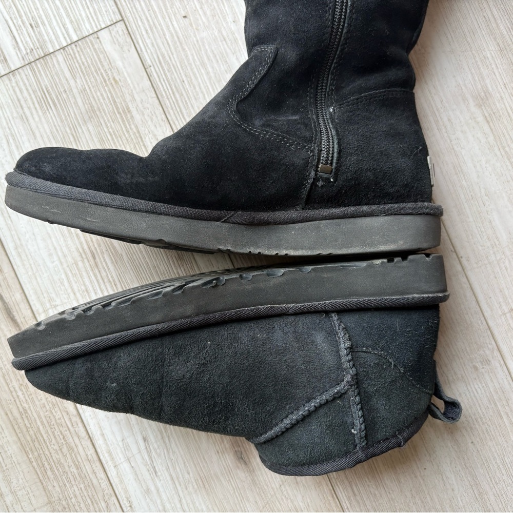 UGG Alber Mid-Calf Black Suede Boots Women’s Size 7 Fur Lined Side Zip - Picture 10 of 11